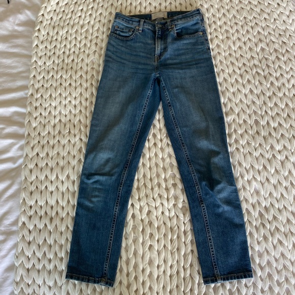 Everlane Cheeky Jeans - Picture 1 of 3
